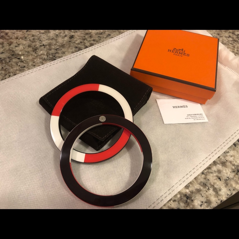 New Hermès Bangle Bracelet Set in Box